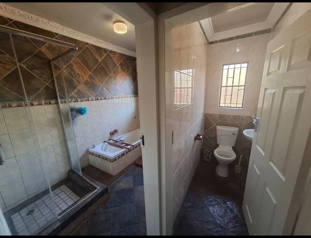 5 BEDROOM HOUSE FOR SALE IN AMANDASIG